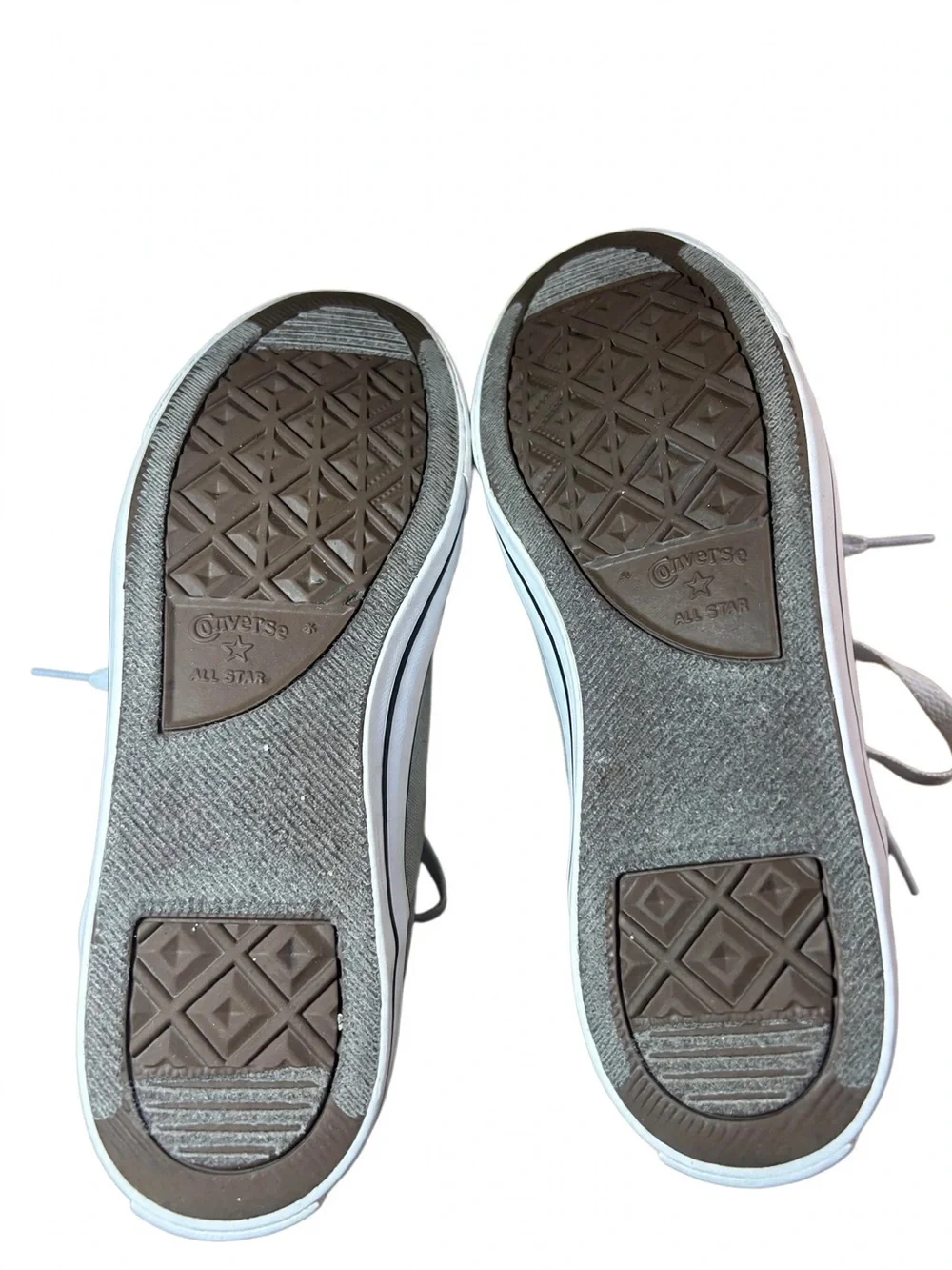 Converse Kids or Unisex Low Top Sneakers in Gray and White